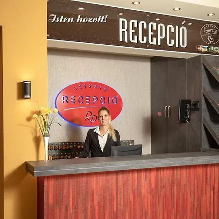 Pensjonat Radics Panzio Etterem Es Piheno Koezpont Letenye