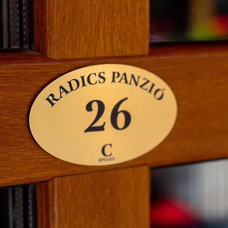 Radics Panzio Etterem Es Piheno Koezpont Gasthuis Letenye